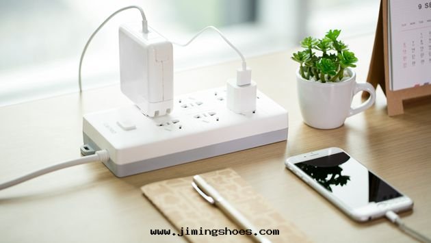 智能(néng)手(shǒu)機(jī)連(lián)接方(fāng)案(àn)