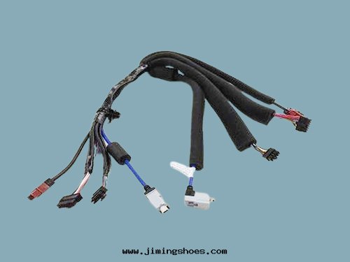 新(xīn)能(néng)源汽车內(nèi)部(bù)連(lián)接线束(shù)